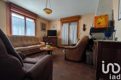 Maison - 325 m² - 6 pièces