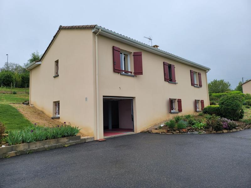 Maison - 124 m² - 7 pièces