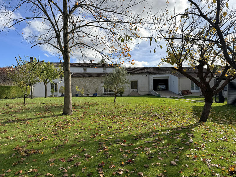 Maison - 175 m² - 7 pièces