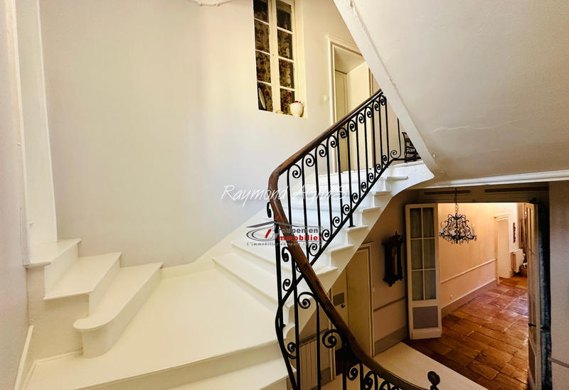 Maison de village - 315 m² - 8 pièces