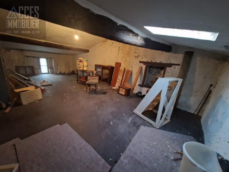 Maison de village - 232 m² - 7 pièces