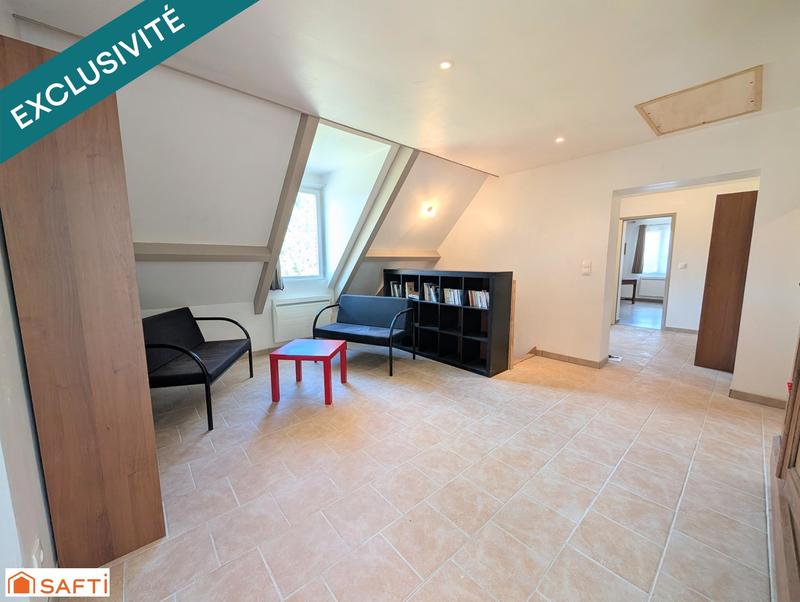 Maison - 243 m² - 9 pièces