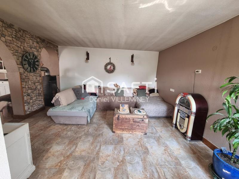 Maison - 180 m² - 7 pièces