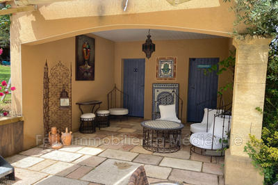 Maison contemporaine - 184 m² - 5 pièces