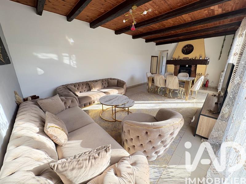 Maison - 201 m² - 6 pièces