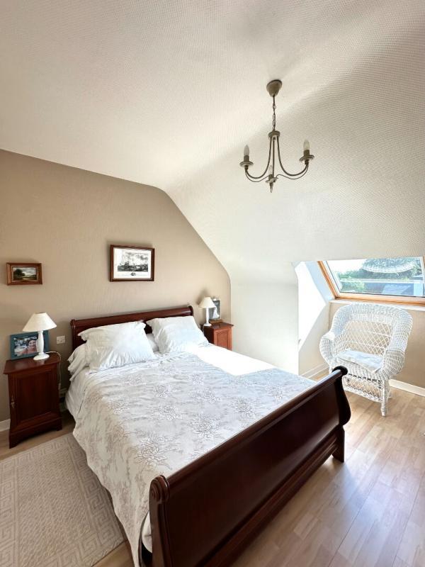 Maison - 174 m² - 7 pièces