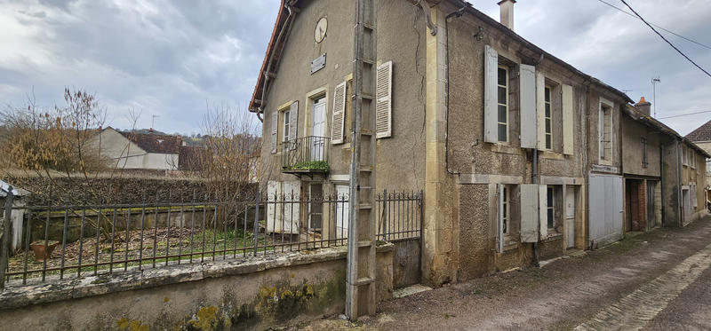 Maison - 84 m² - 5 pièces