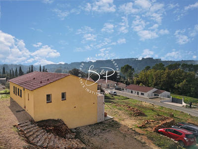 Maison - 117 m² - 5 pièces