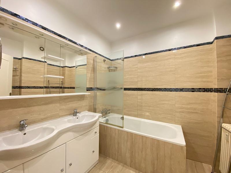 Appartement - 106 m² - 4 pièces