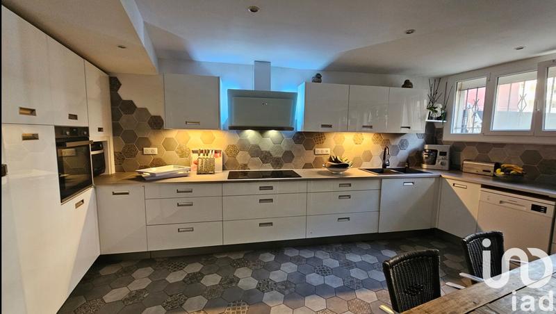 Appartement - 117 m² - 5 pièces