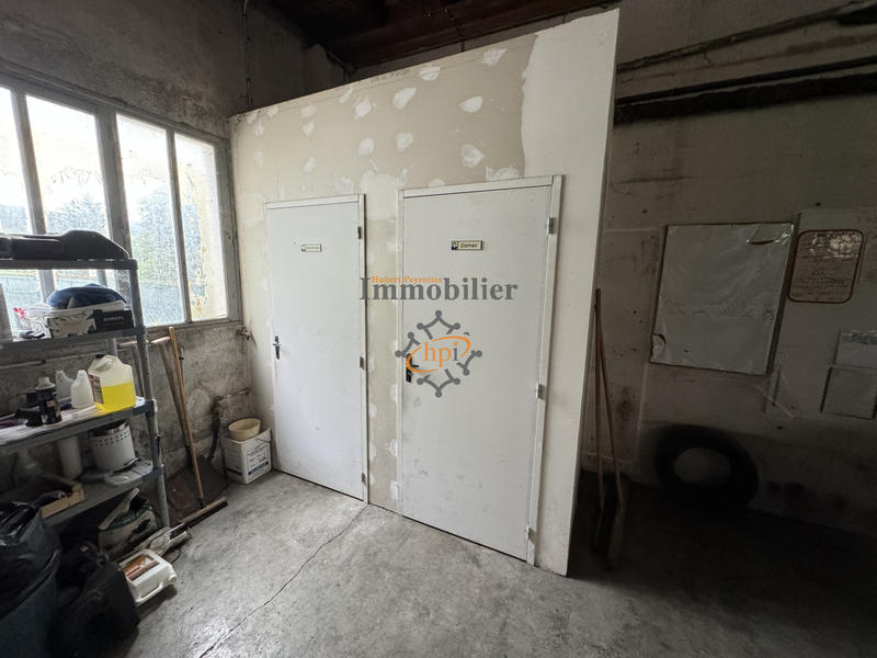 Maison - 215 m² - 3 pièces