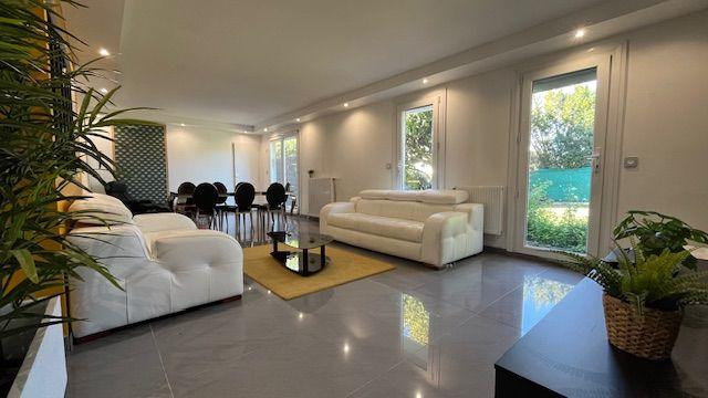 Maison - 135 m² - 7 pièces