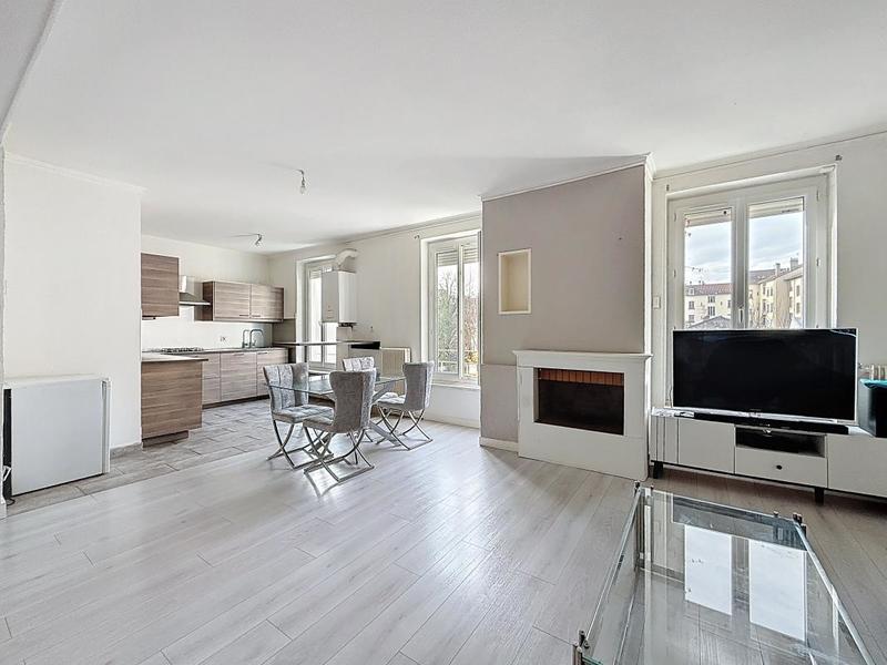 Appartement - 67 m² - 3 pièces