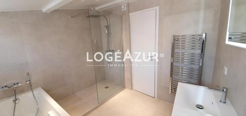 Appartement - 109 m² - 4 pièces