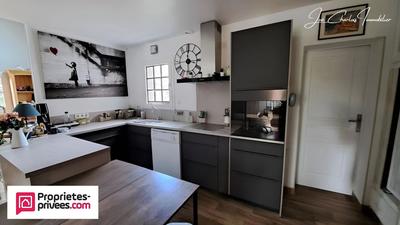 Maison - 188 m² - 7 pièces