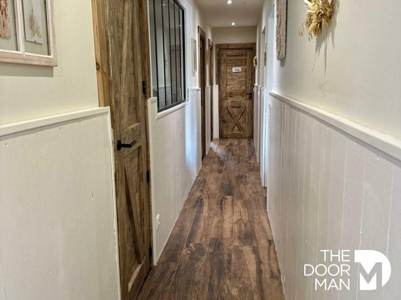 Maison - 310 m² - 13 pièces