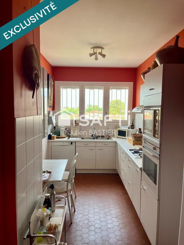 Appartement - 177 m² - 6 pièces