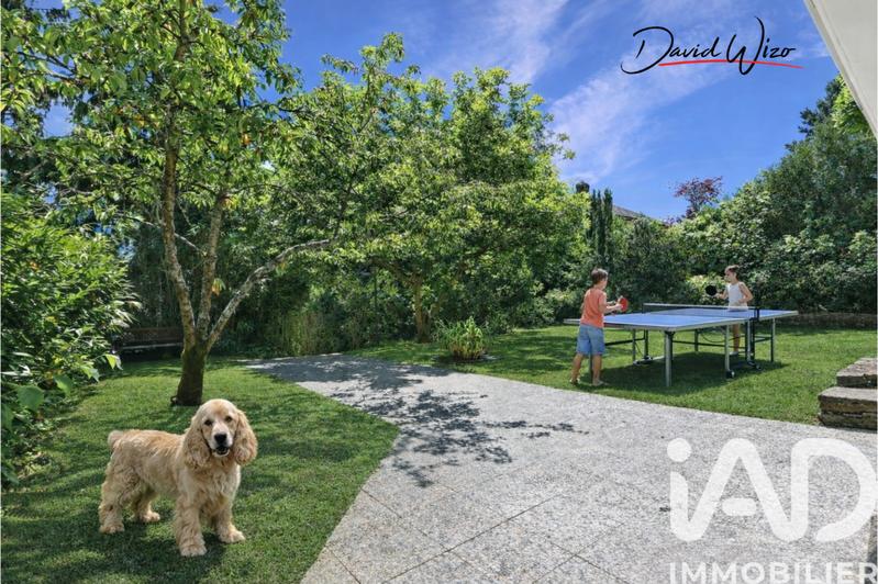 Maison - 170 m² - 9 pièces