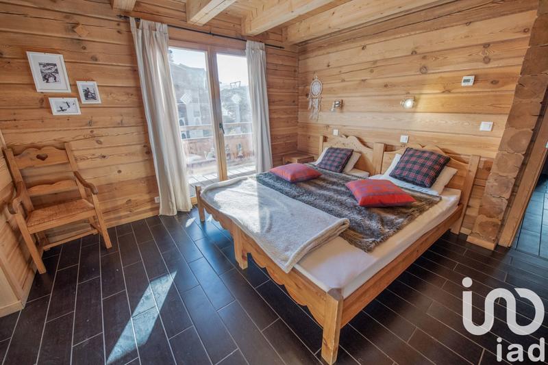 Châlet - 288 m² - 10 pièces