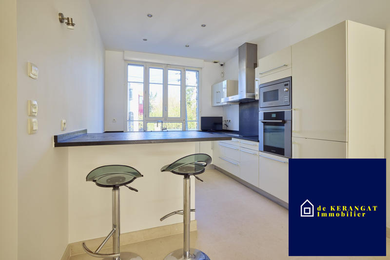 Maison traditionnelle - 160 m² - 7 pièces