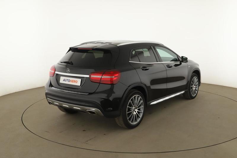 Mercedes Gla 200 Starlight Edition 7g-Dct 156 ch