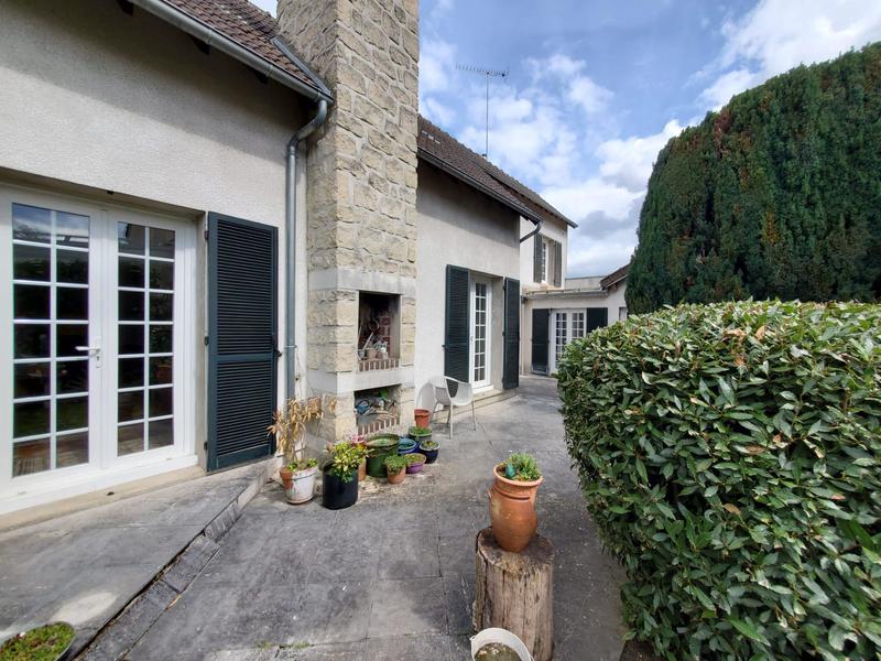 Maison - 147 m² - 6 pièces