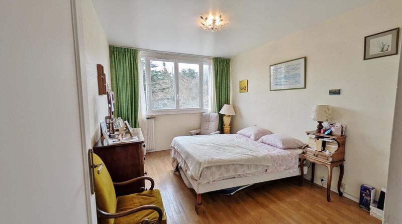 Appartement - 77 m² - 4 pièces