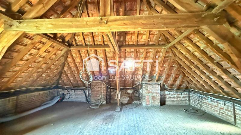 Maison - 240 m² - 12 pièces