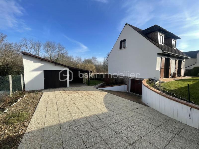 Maison traditionnelle - 84 m² - 4 pièces