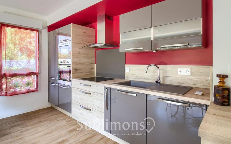 Appartement - 83 m² - 4 pièces