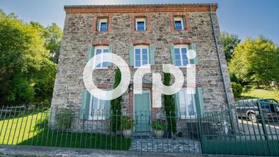 Maison - 186 m² - 5 pièces