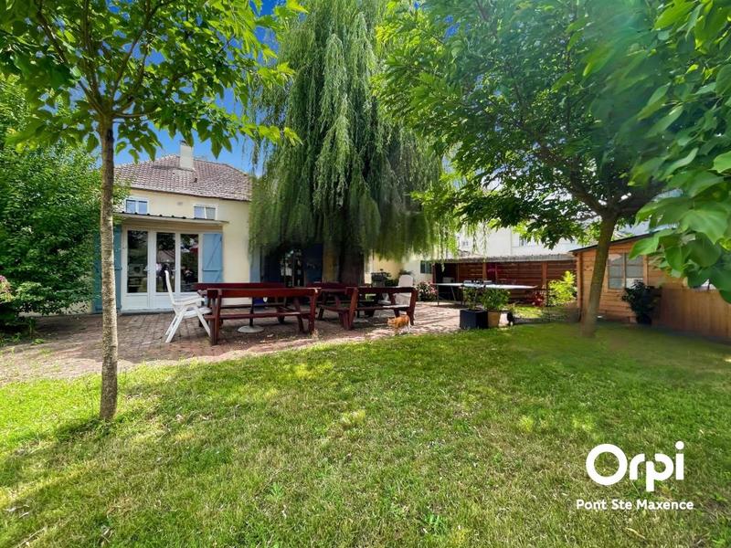 Maison - 169 m² - 7 pièces