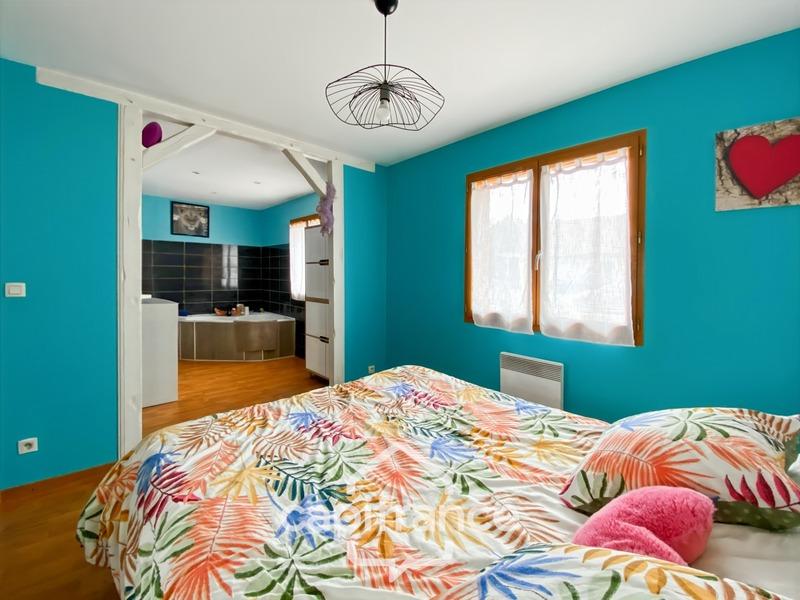 Maison - 144 m² - 7 pièces