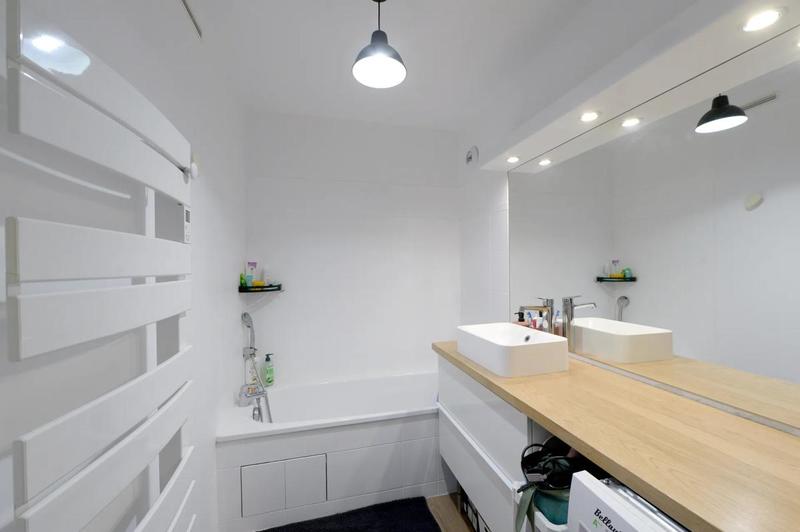 Appartement - 83 m² - 4 pièces