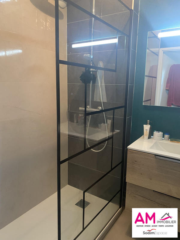 Appartement - 60 m² - 3 pièces