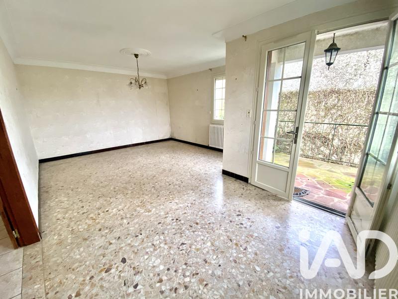 Maison - 90 m² - 5 pièces
