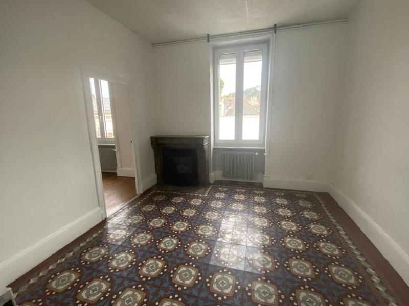 Appartement - 95 m² - 3 pièces
