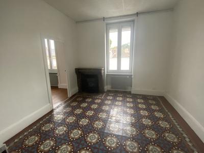 Appartement - 95 m² - 3 pièces