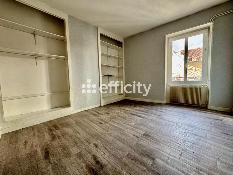 Appartement - 83 m² - 4 pièces