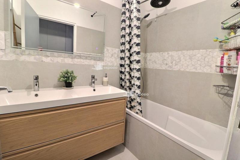 Appartement - 83 m² - 4 pièces