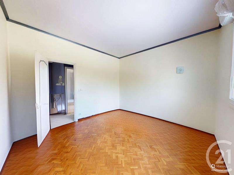 Maison - 166 m² - 7 pièces