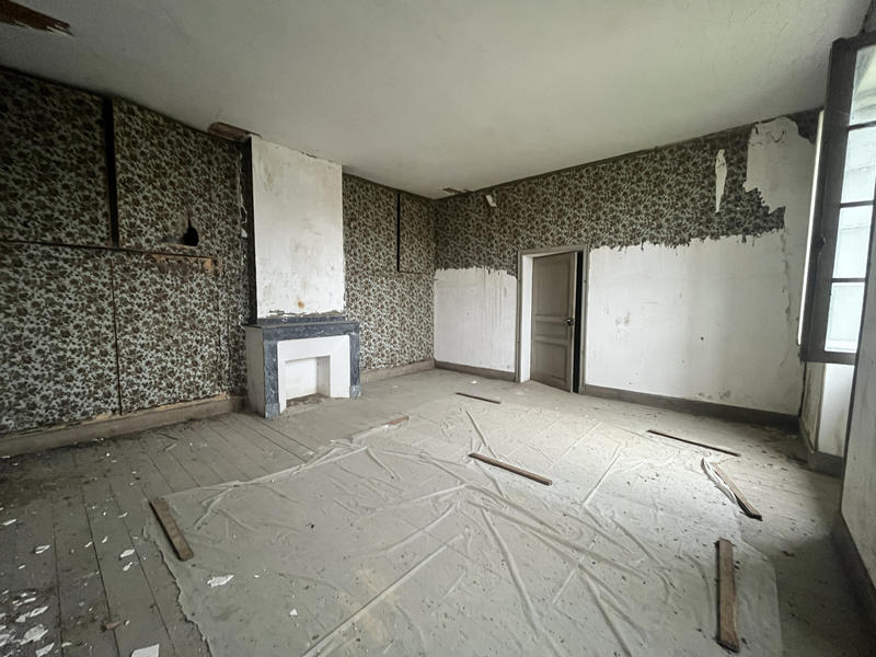 Maison - 280 m² - 7 pièces