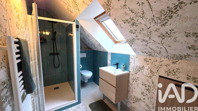 Maison - 181 m² - 6 pièces