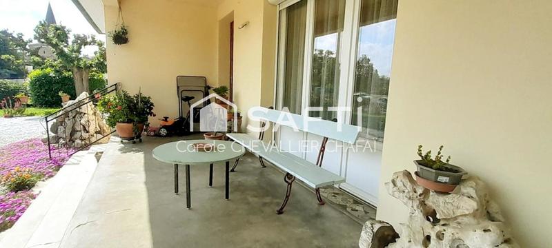 Maison - 175 m² - 10 pièces