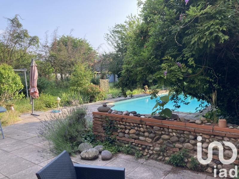 Maison - 355 m² - 16 pièces