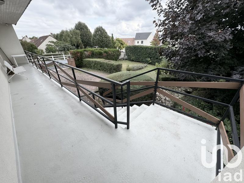 Maison - 121 m² - 6 pièces