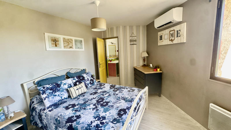 Maison - 250 m² - 5 pièces