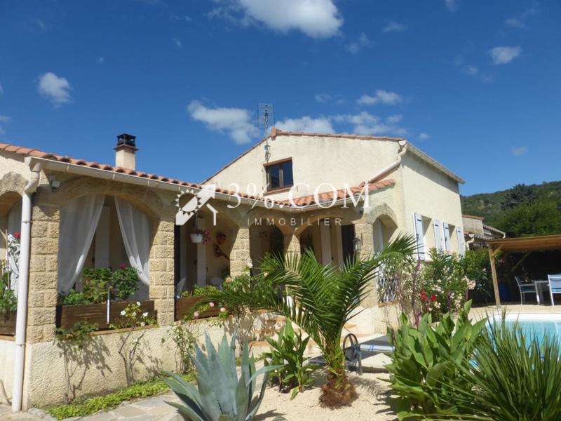 Maison - 98 m² - 5 pièces