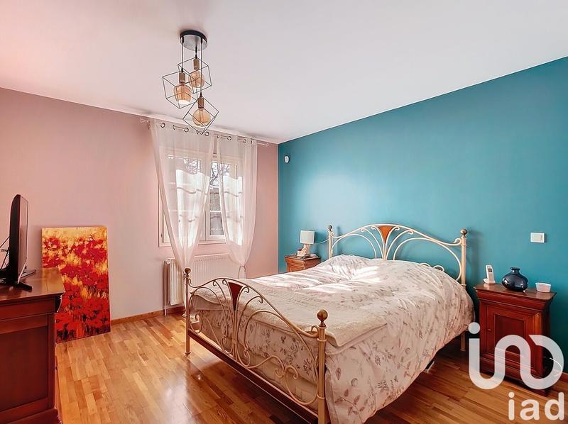 Maison - 165 m² - 8 pièces