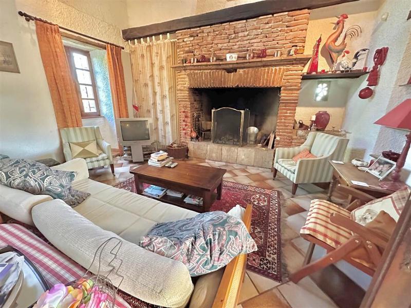 Maison - 185 m² - 6 pièces